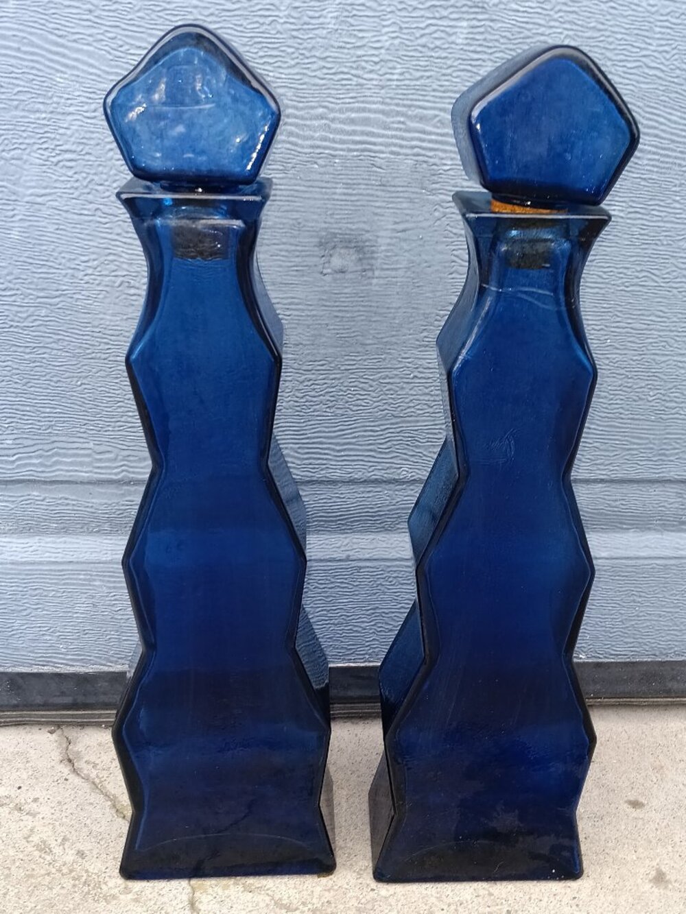 RARE Pier 1 Imports Cobalt Blue Tall Decanter Stopper Retired Made In Spain